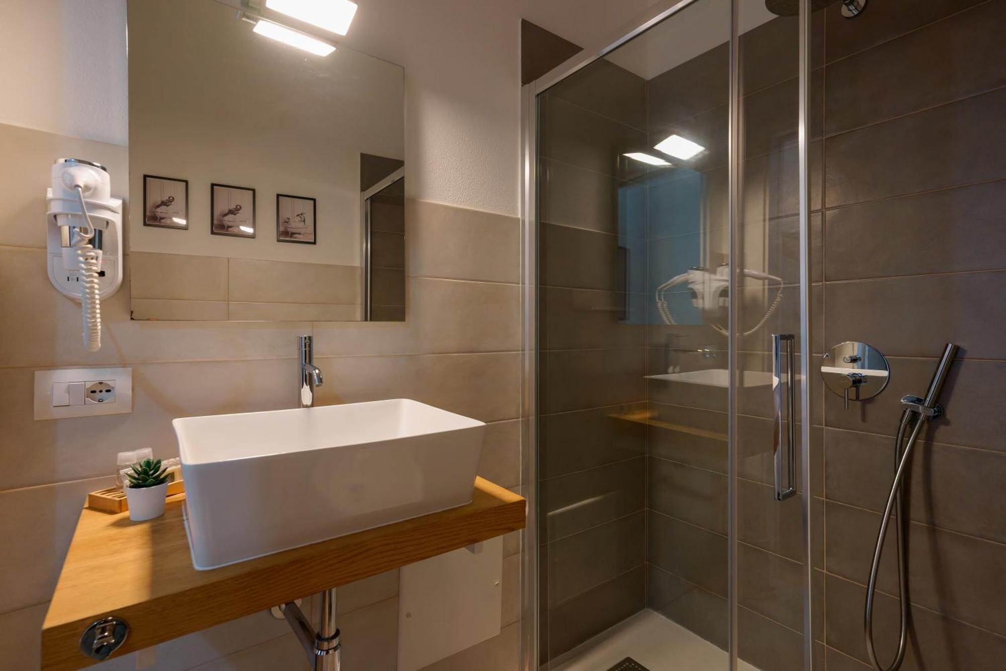 Bed and Breakfast Crossroad Four - Locazione Turistica Cagliari Exterior foto