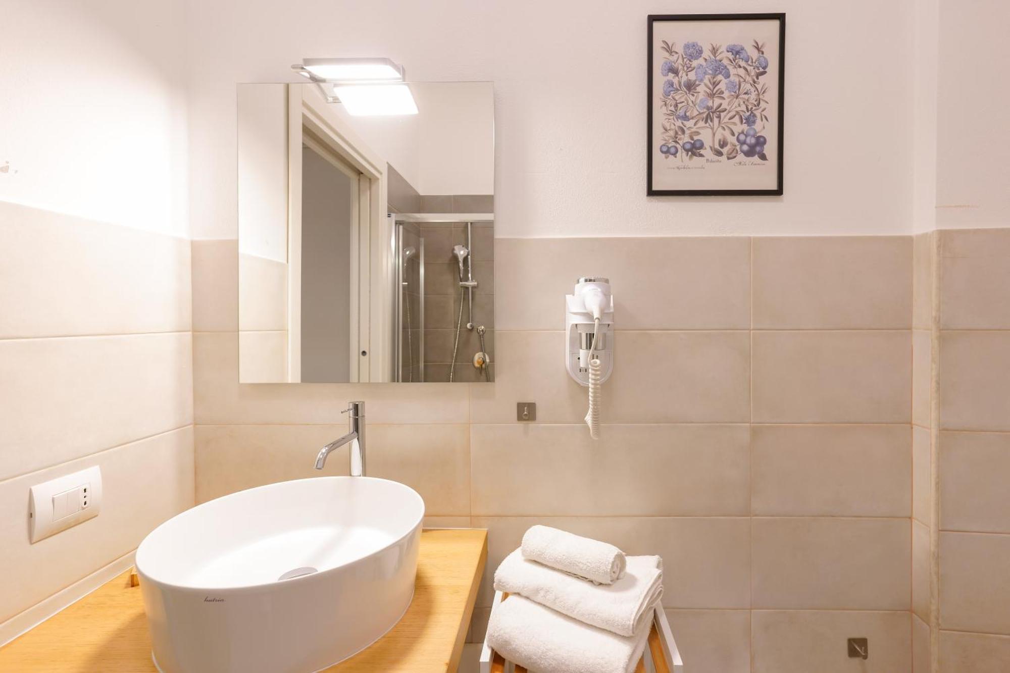 Bed and Breakfast Crossroad Four - Locazione Turistica Cagliari Exterior foto